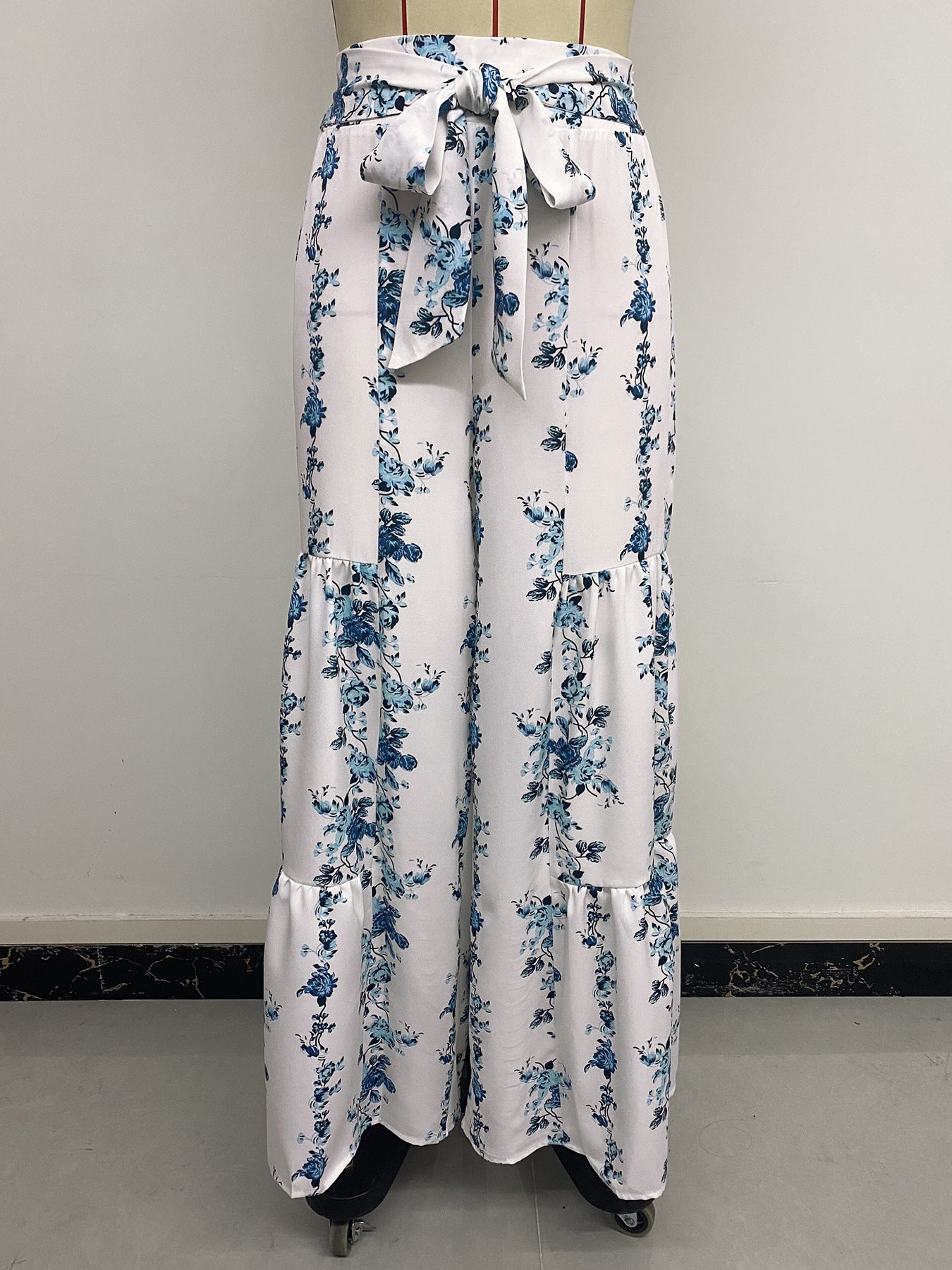 Wide-Leg Floral Print Pants with Tie Waist