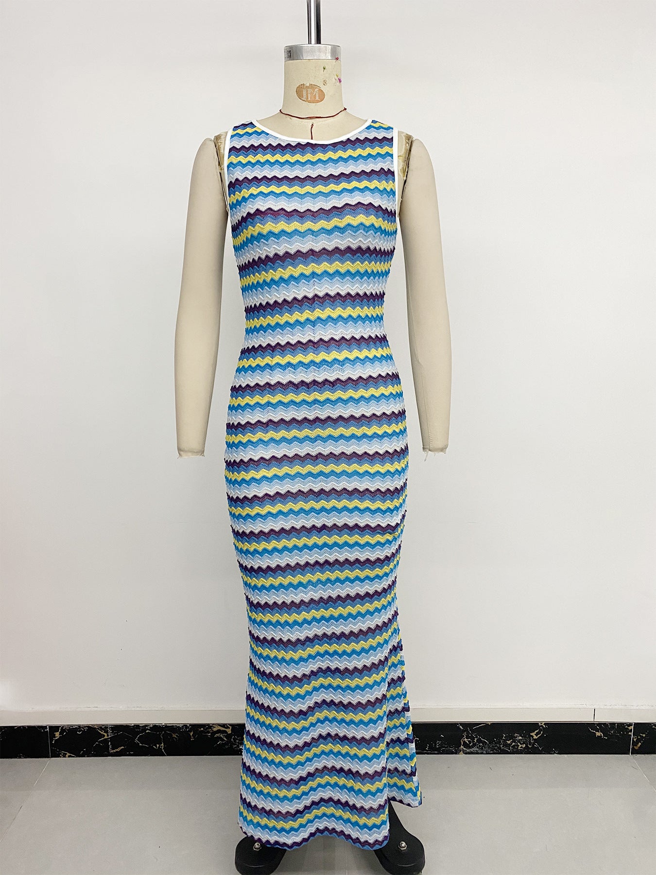 Vibrant Zigzag Pattern Maxi Dress