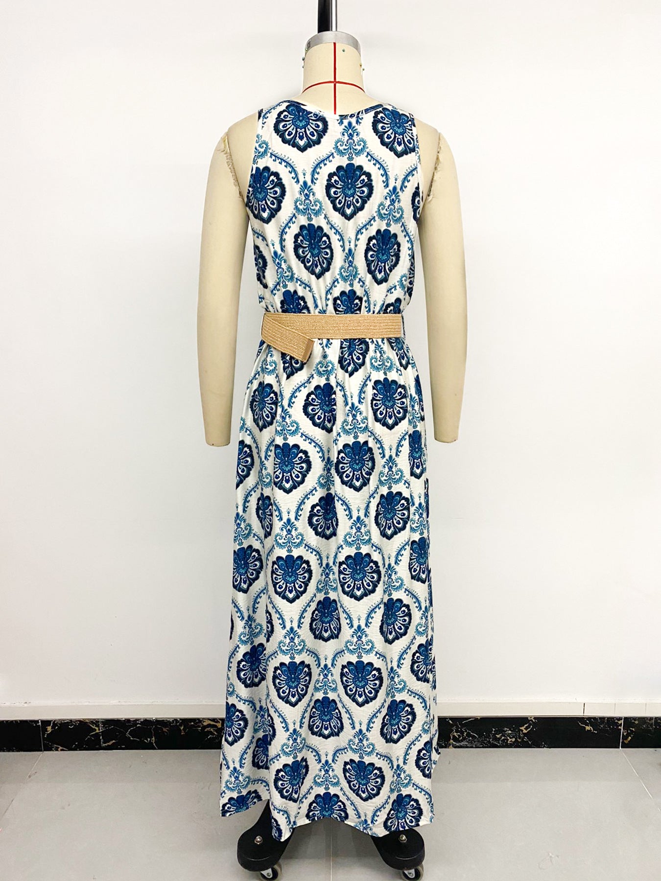 Elegant Pattern Maxi Dress with Belt