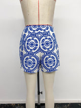 Ornamental Pattern Drawstring Wrap Shorts
