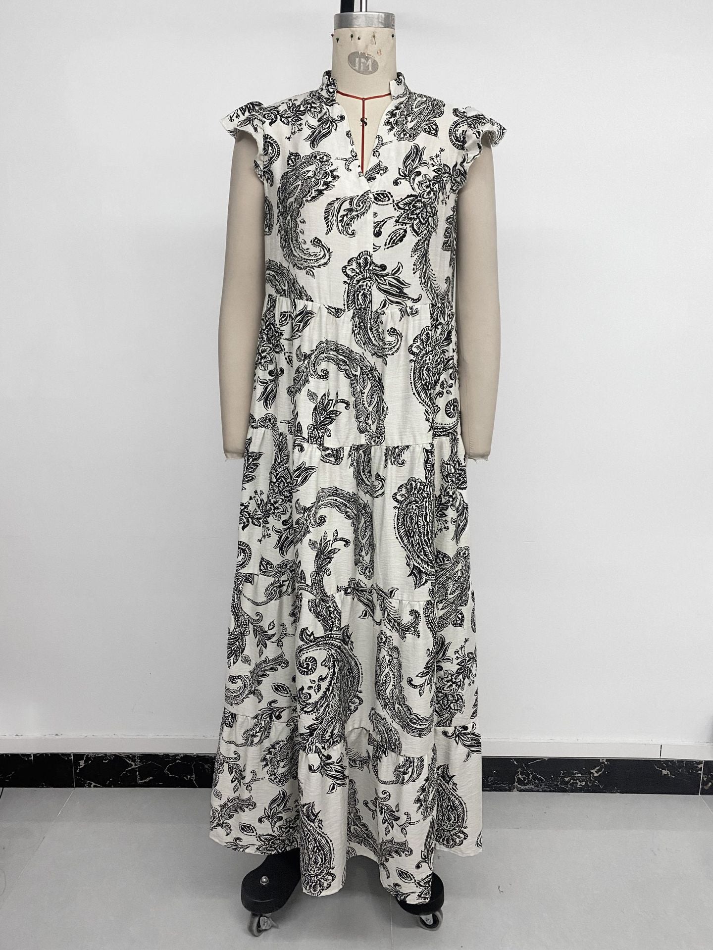 Elegant Paisley Maxi Dress