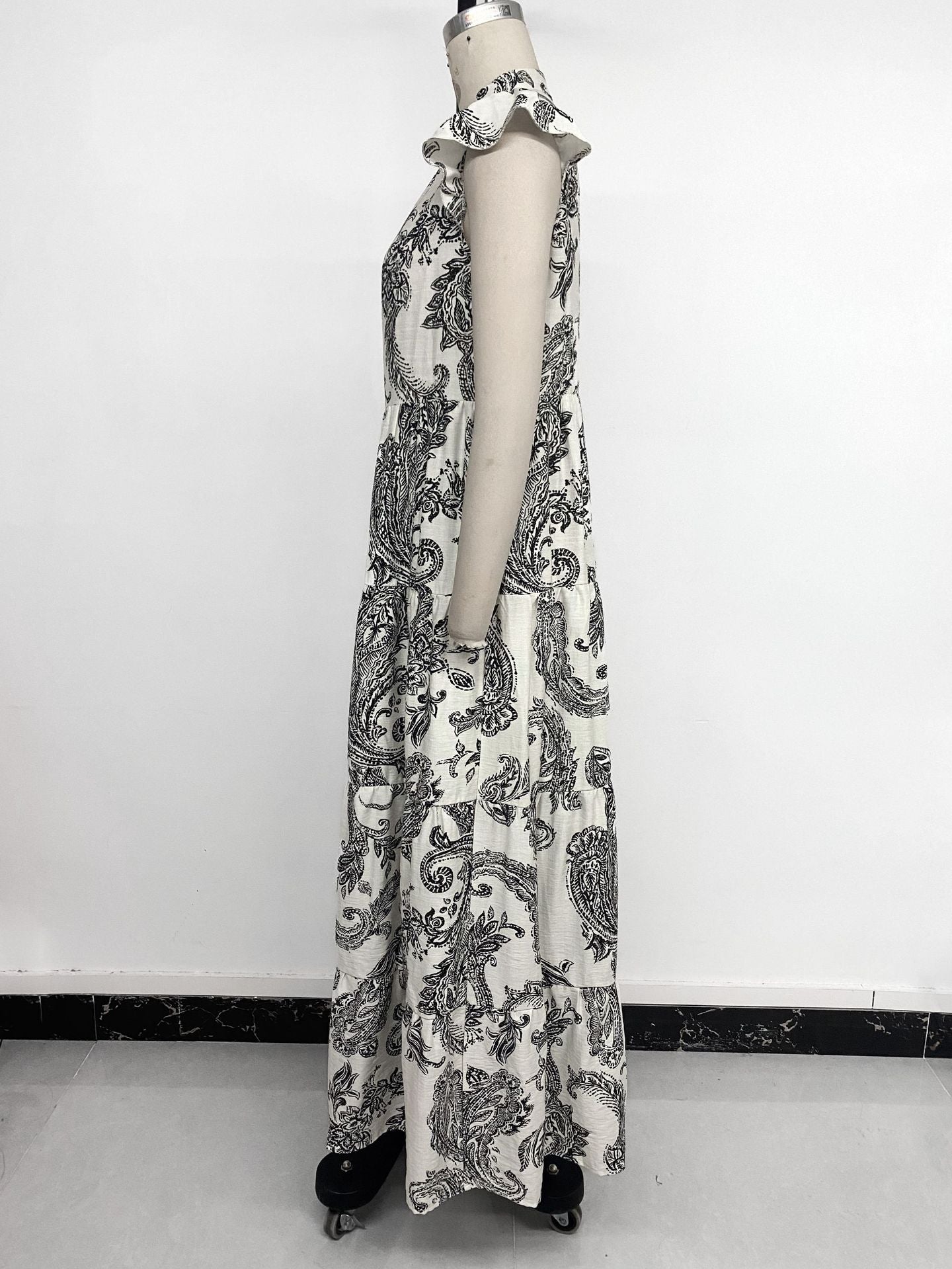 Elegant Paisley Maxi Dress