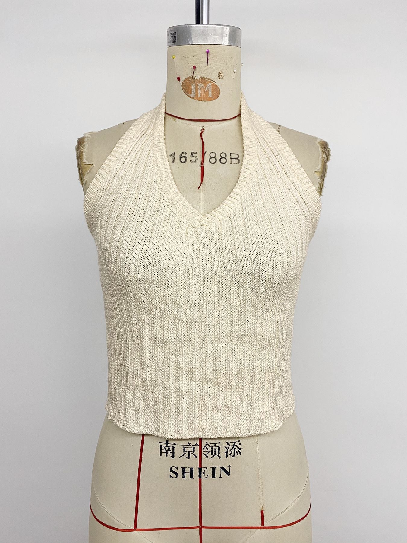 Ribbed V-Neck Crop Top