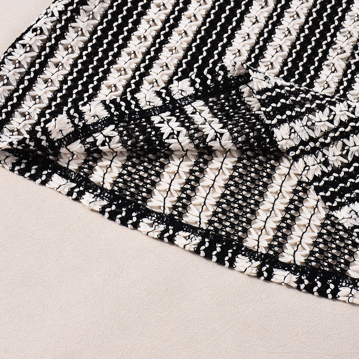 Geometric Pattern Flared Wide-Leg Pants