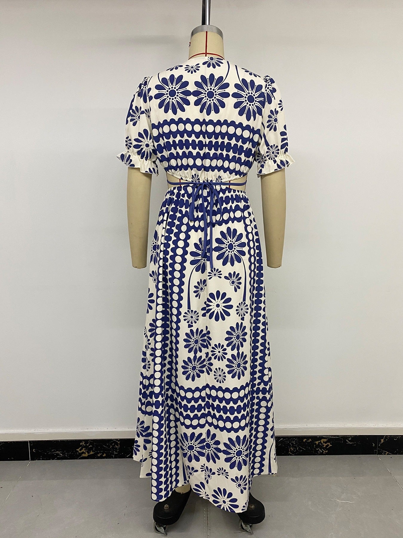 Floral Print Cutout Puff Sleeve Maxi Dress