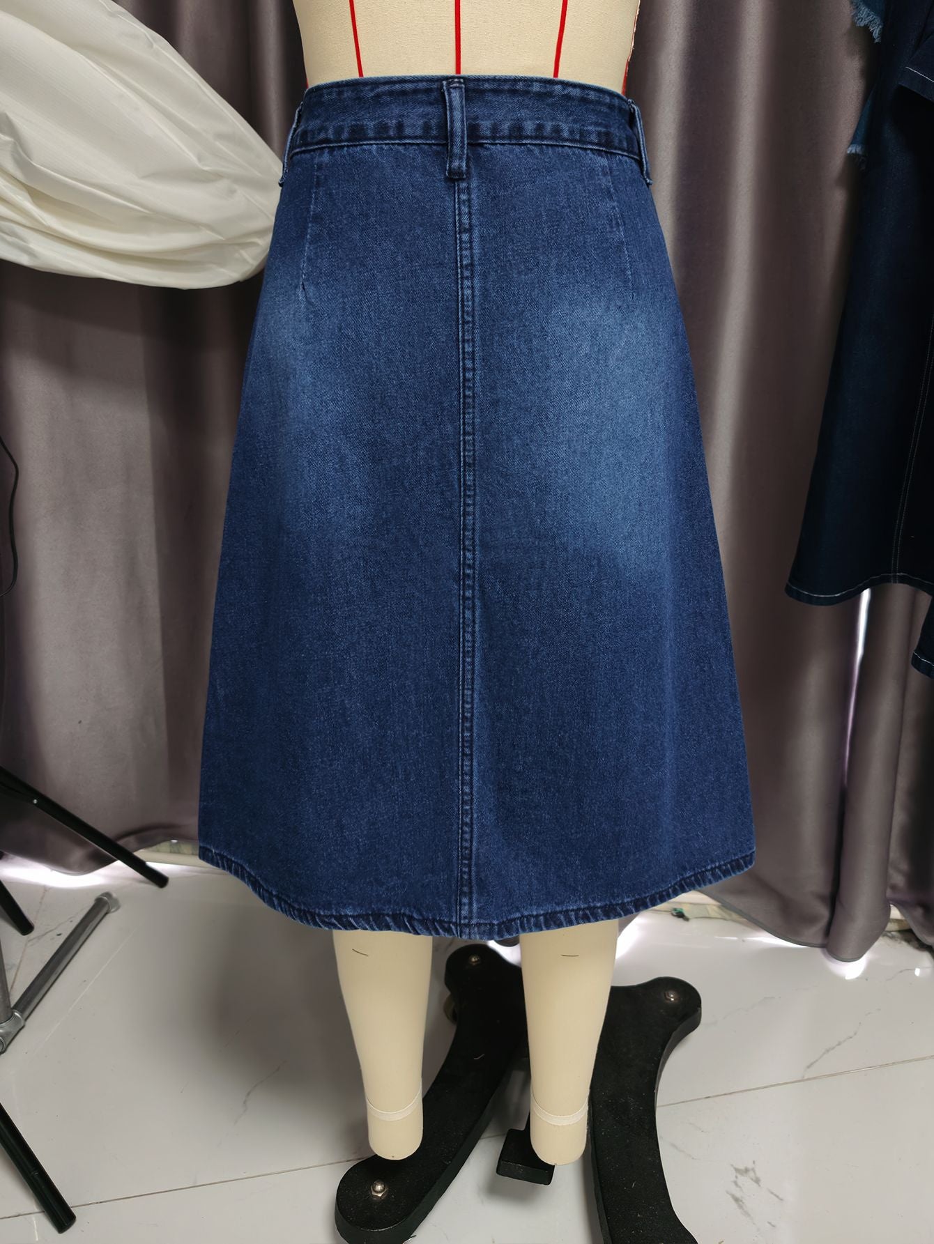 Vintage Dark Wash Denim A-Line Midi Skirt