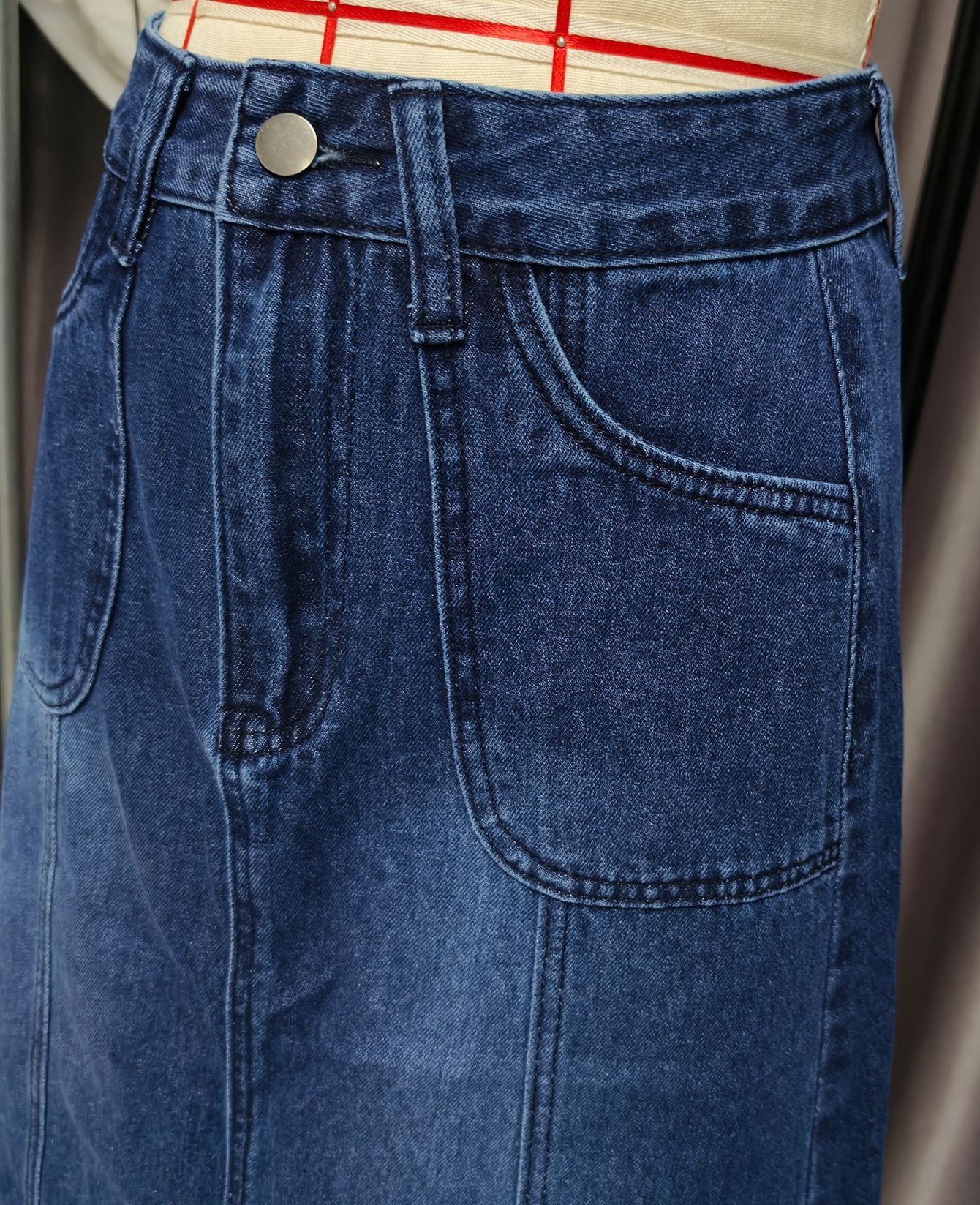 Vintage Dark Wash Denim A-Line Midi Skirt