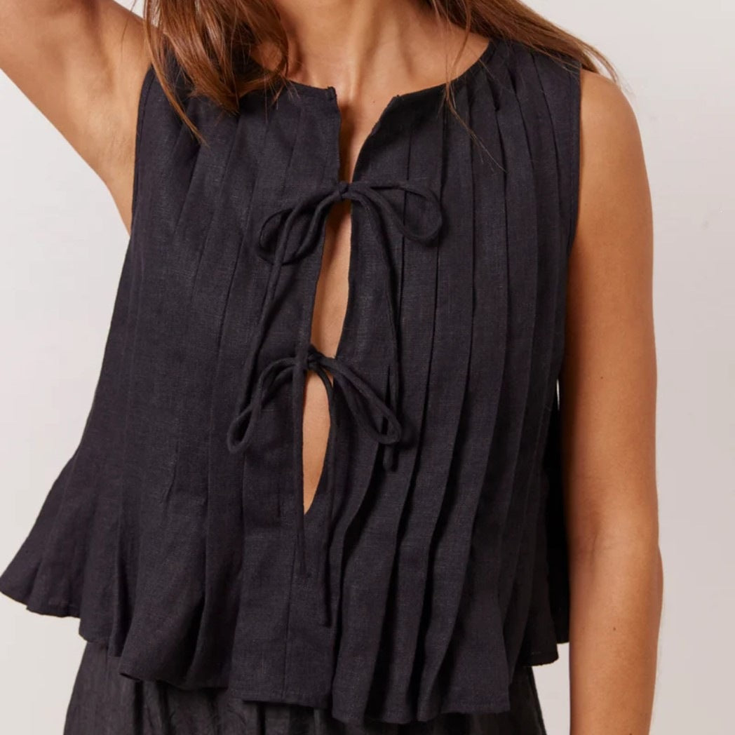 Pleated Sleeveless Tie-Front Linen Top