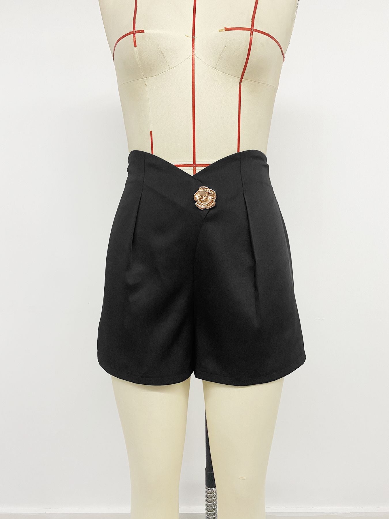 Rose Hardware V-Waist Tailored Shorts