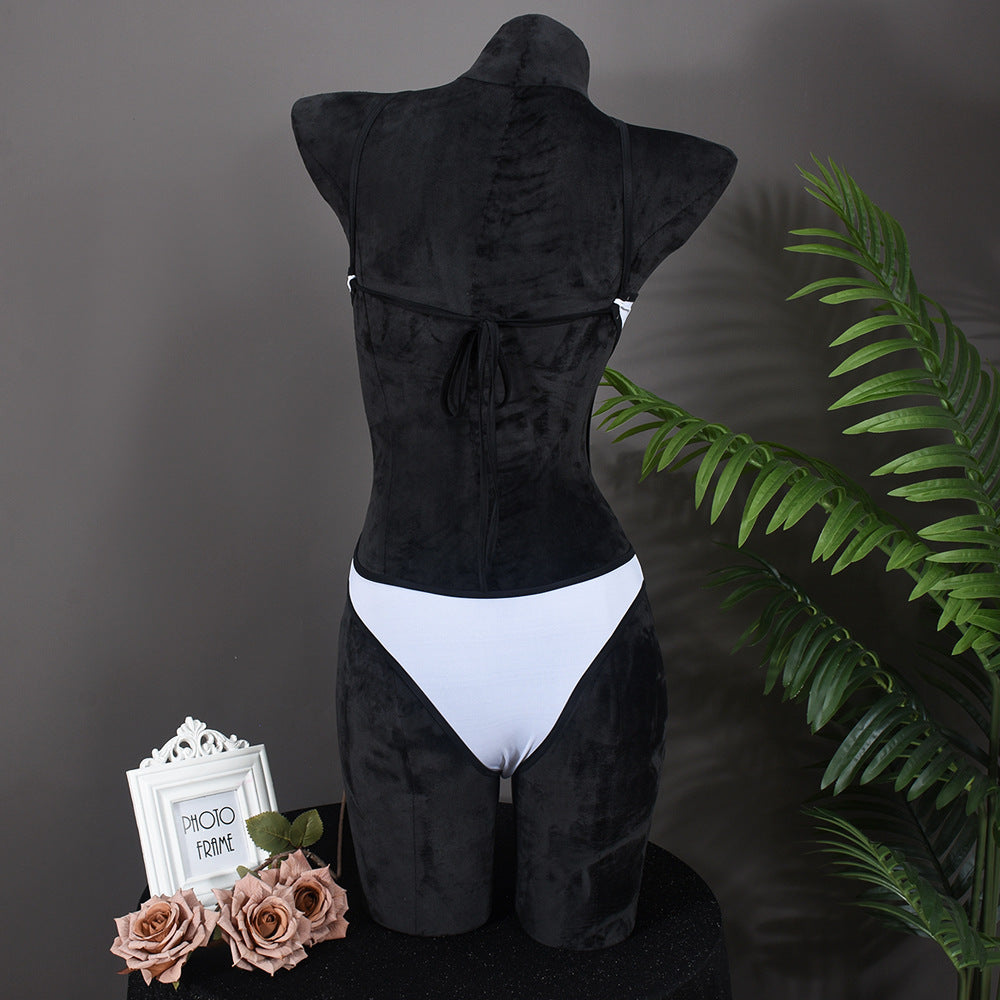 Sexy Contrast Binding Cut-Out Monokini – High-Cut Halter One-Piece Swimsuit