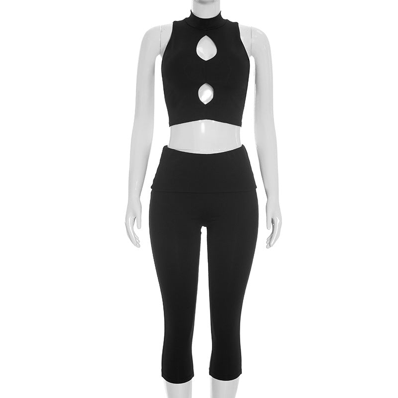 Women`s Cutout Crop Top Capri Set