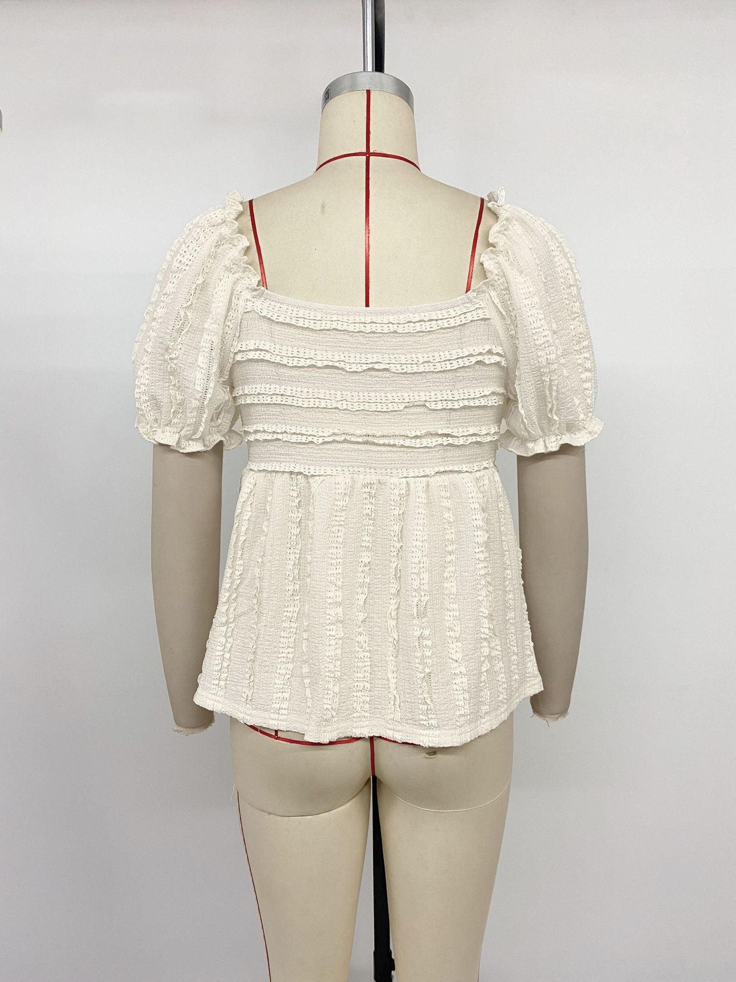 Women's Textured Ruched Sweetheart Neck Peplum Blouse