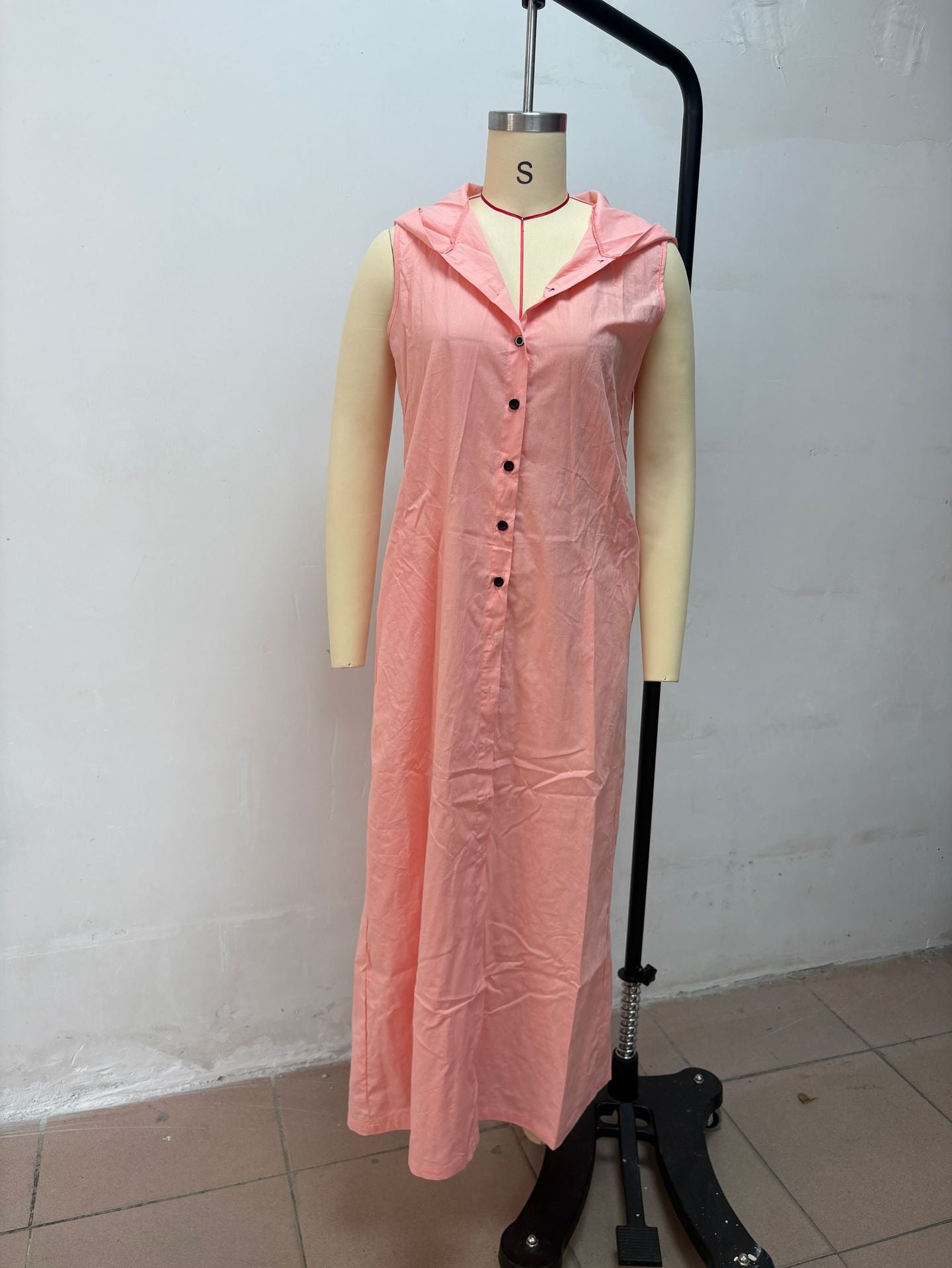 Women's Sleeveless Button Front Maxi Shirt Dress