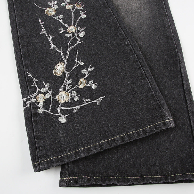 Women's Floral Embroidered Flare Jeans