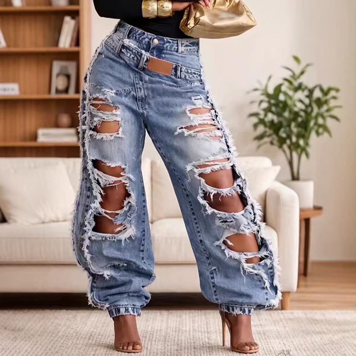 Women's Distressed High Waist Baggy Jeans