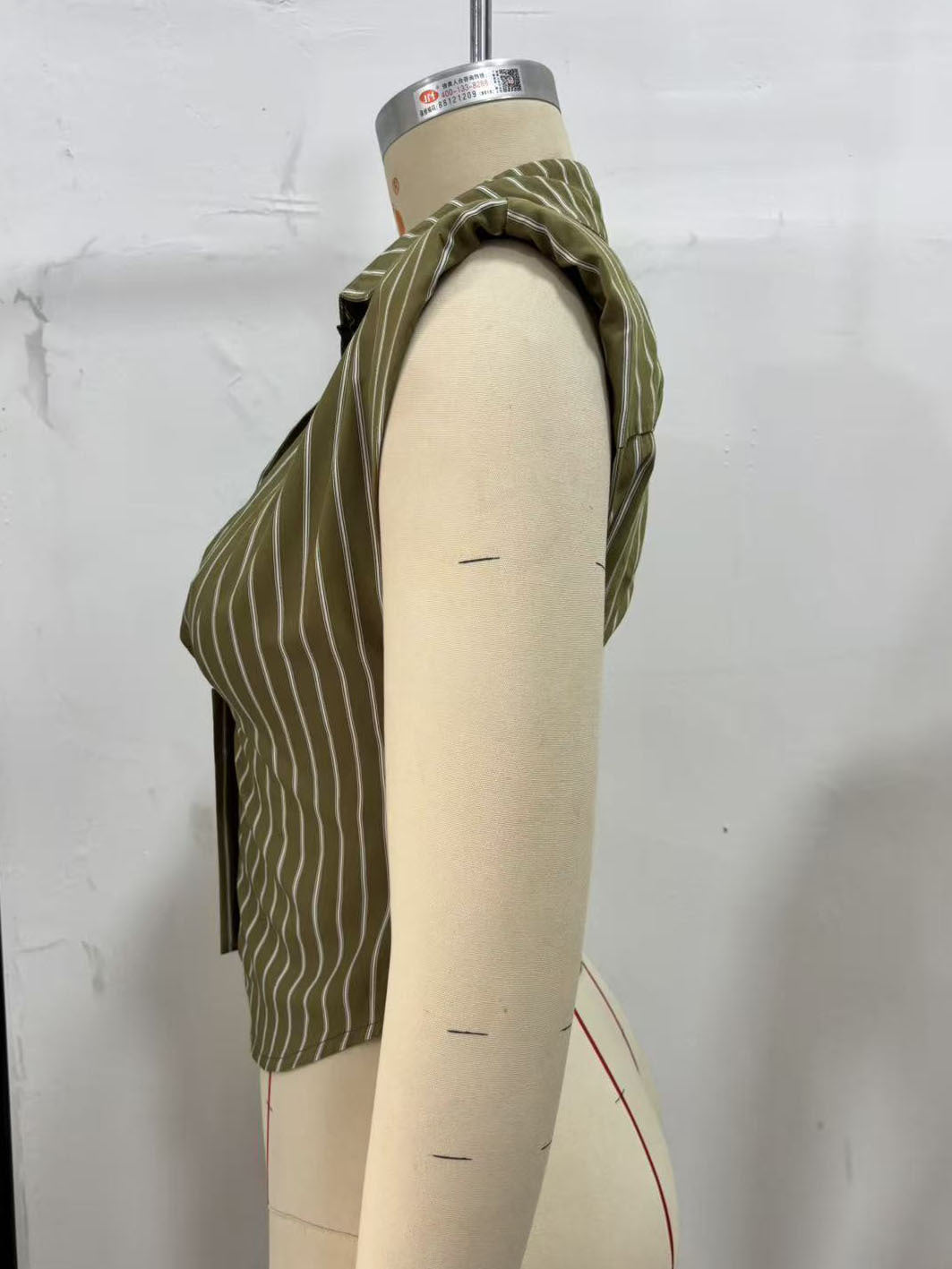 Women's Striped Collared Crop Vest Top