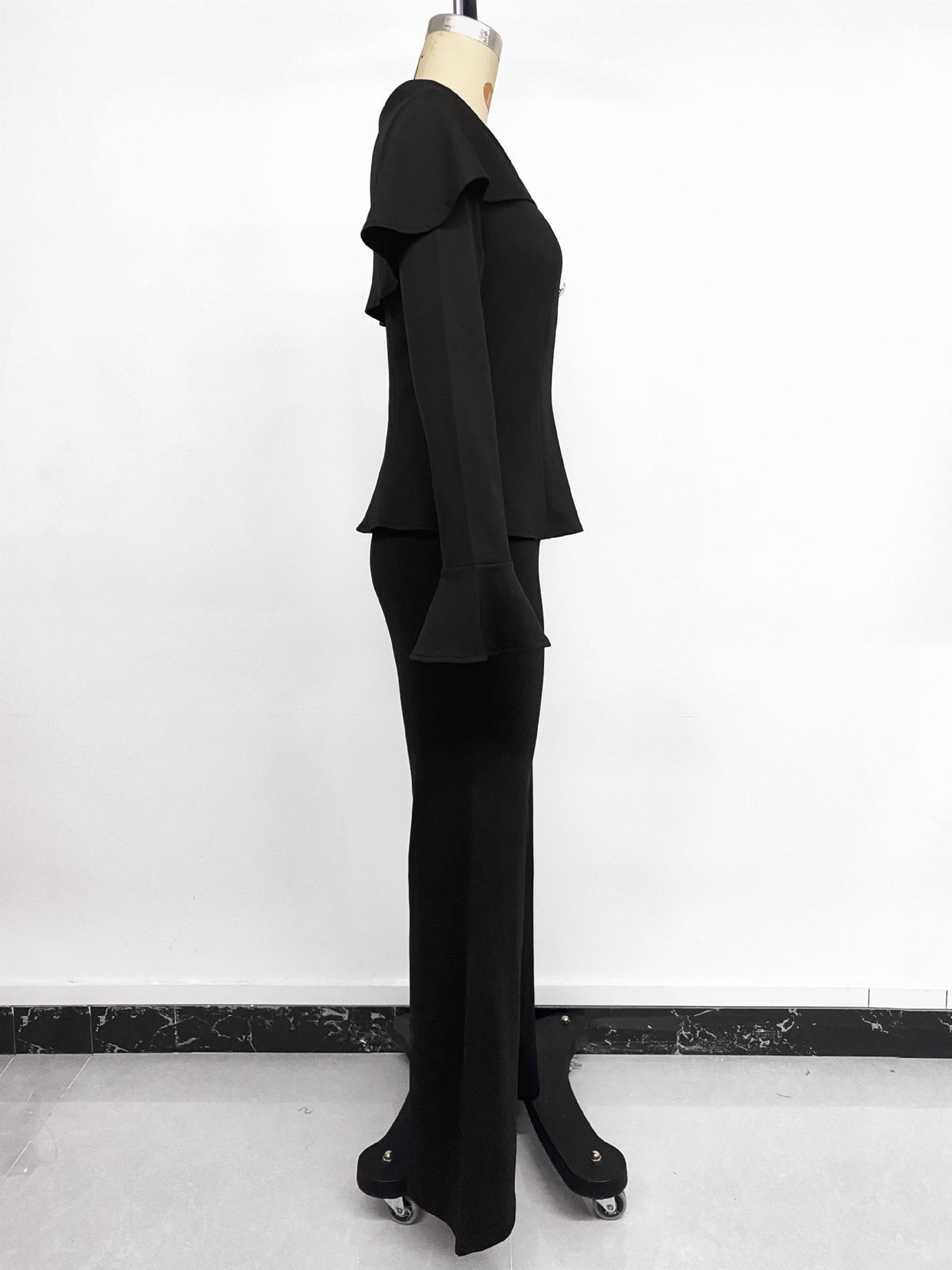 Women’s Off-Shoulder Flare Sleeve Pants Set