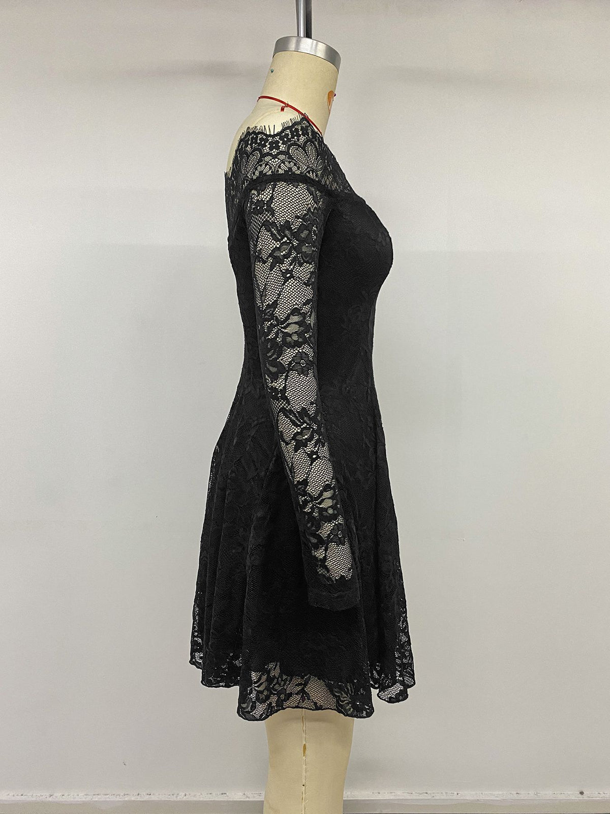 Women’s Off Shoulder Lace Mini Dress