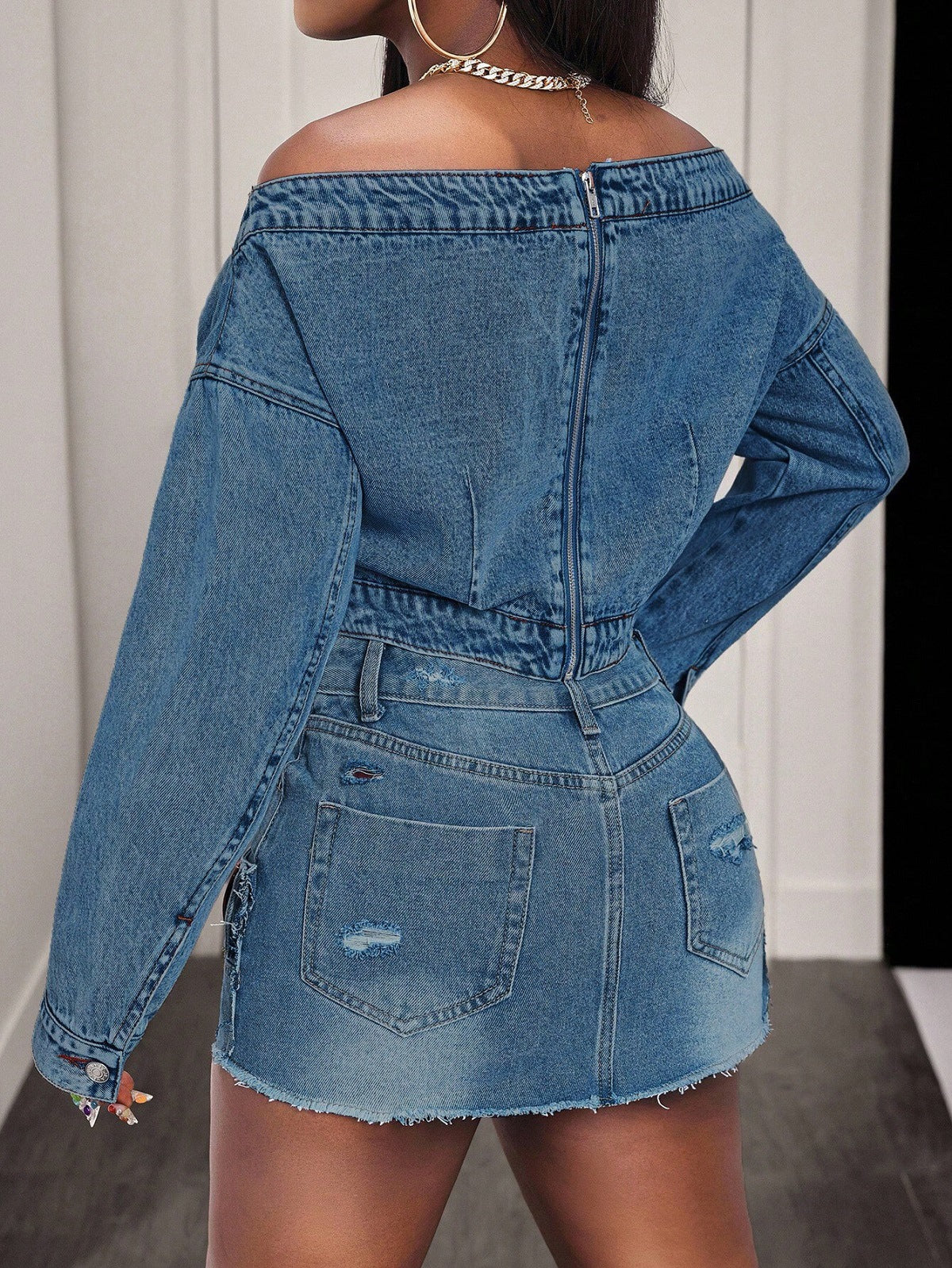 Women’s Off Shoulder  Crop Top