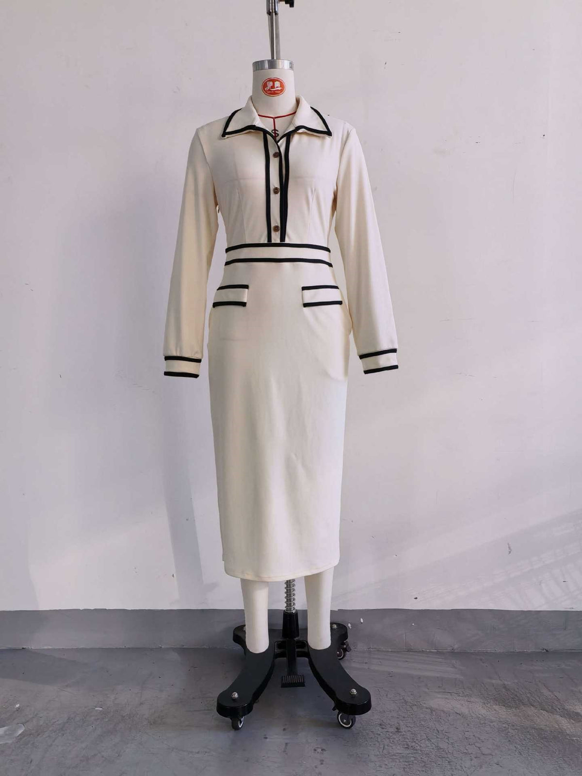 Women’s Contrast Trim Button Front Midi Dress