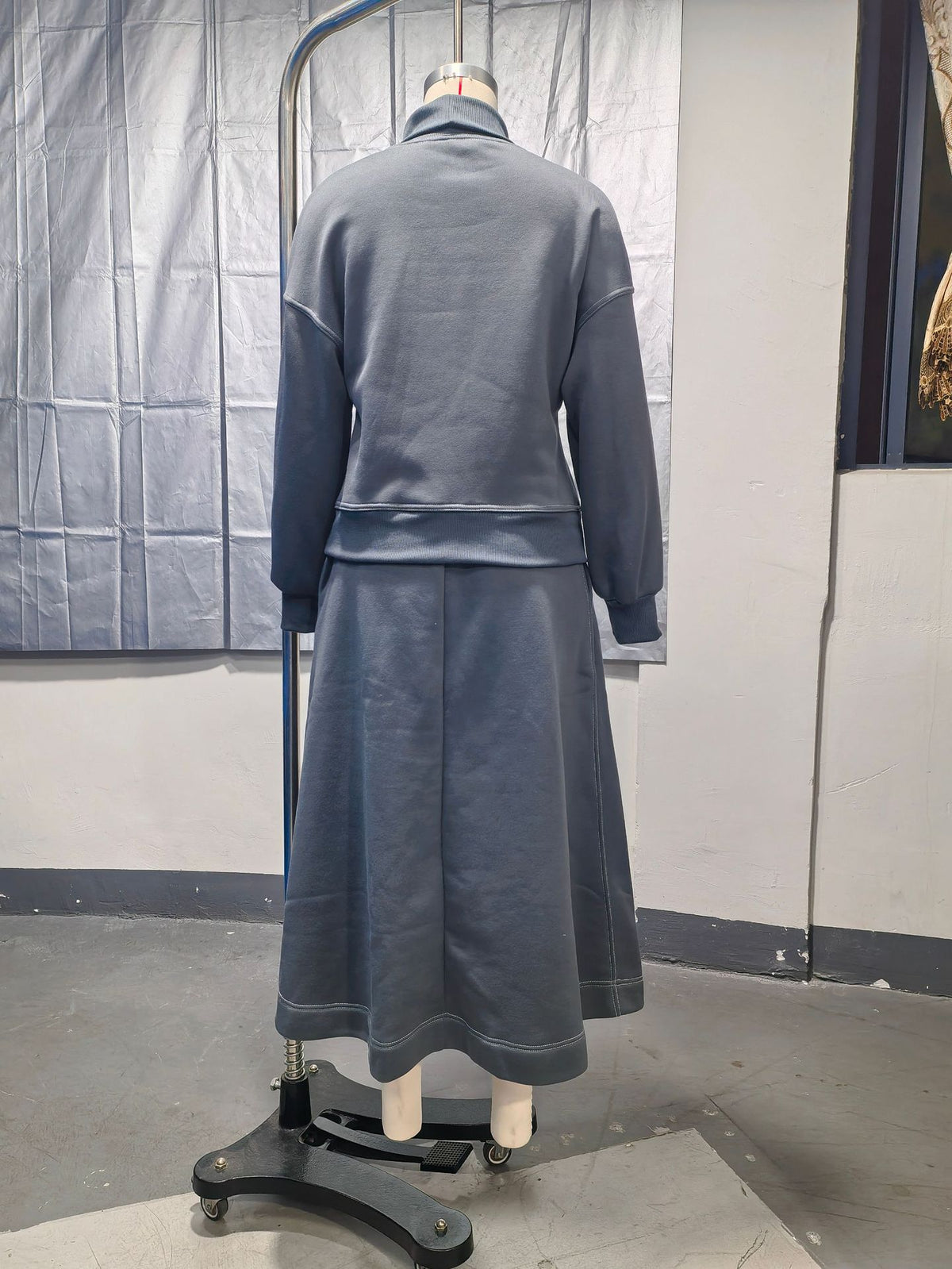Women’s Two-Piece Sweater Skirt Set