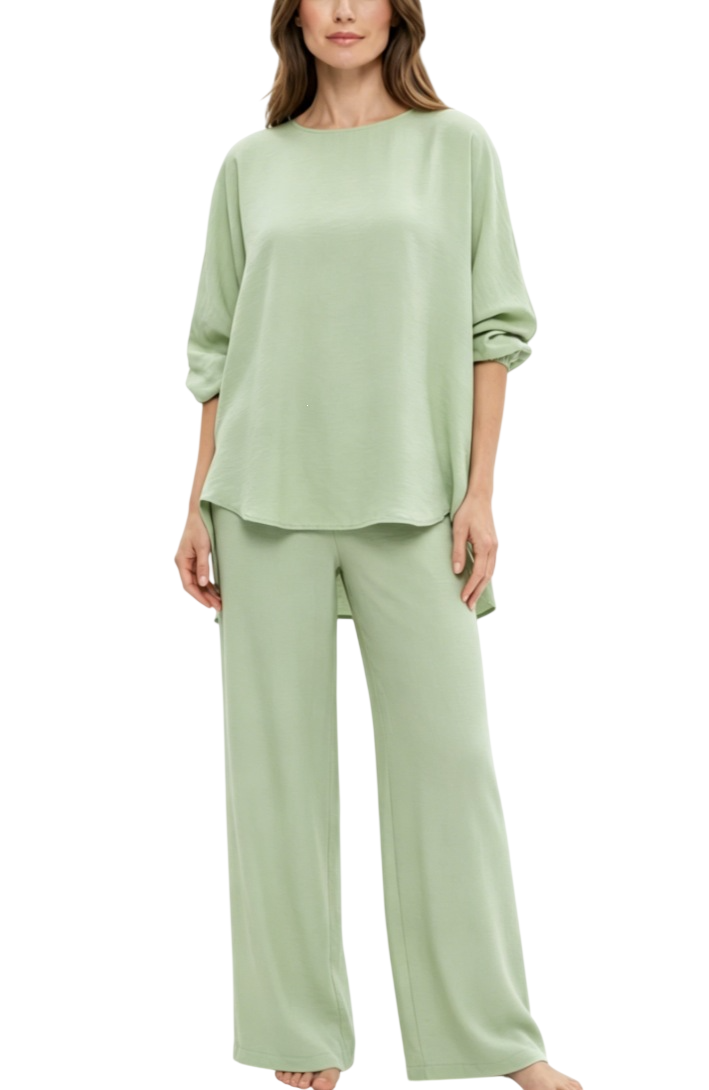 Women’s Relaxed Long Sleeve Top & Pants Set
