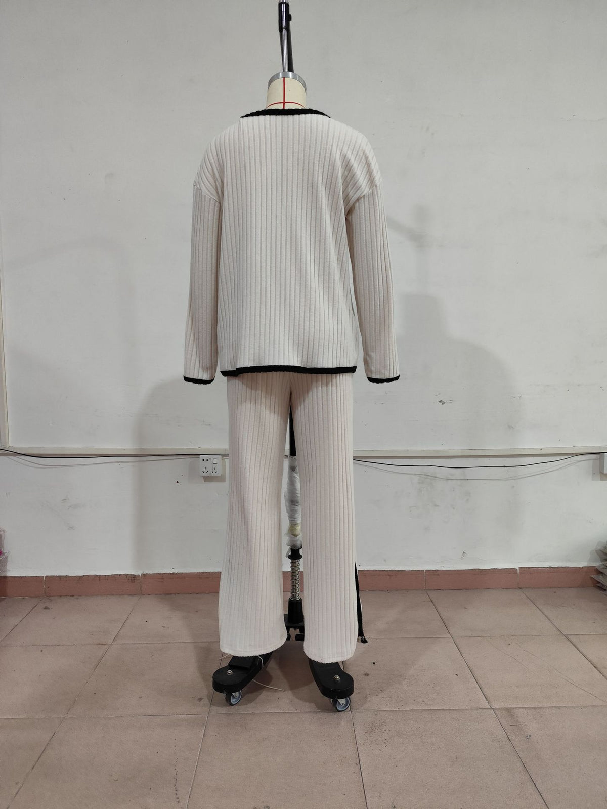 Women’s Ribbed Long Sleeve Top and Pants Set
