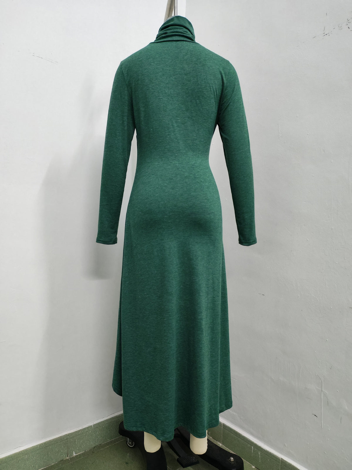 Women’s Ruched Turtleneck Midi Dress
