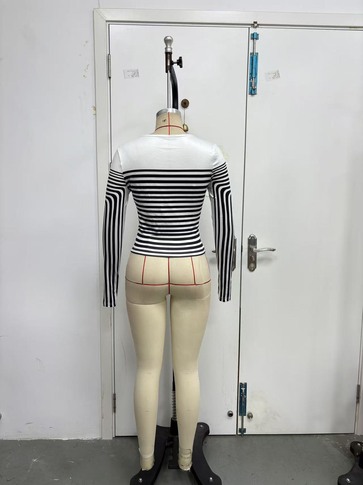 Women’s Striped Long Sleeve Crop Top