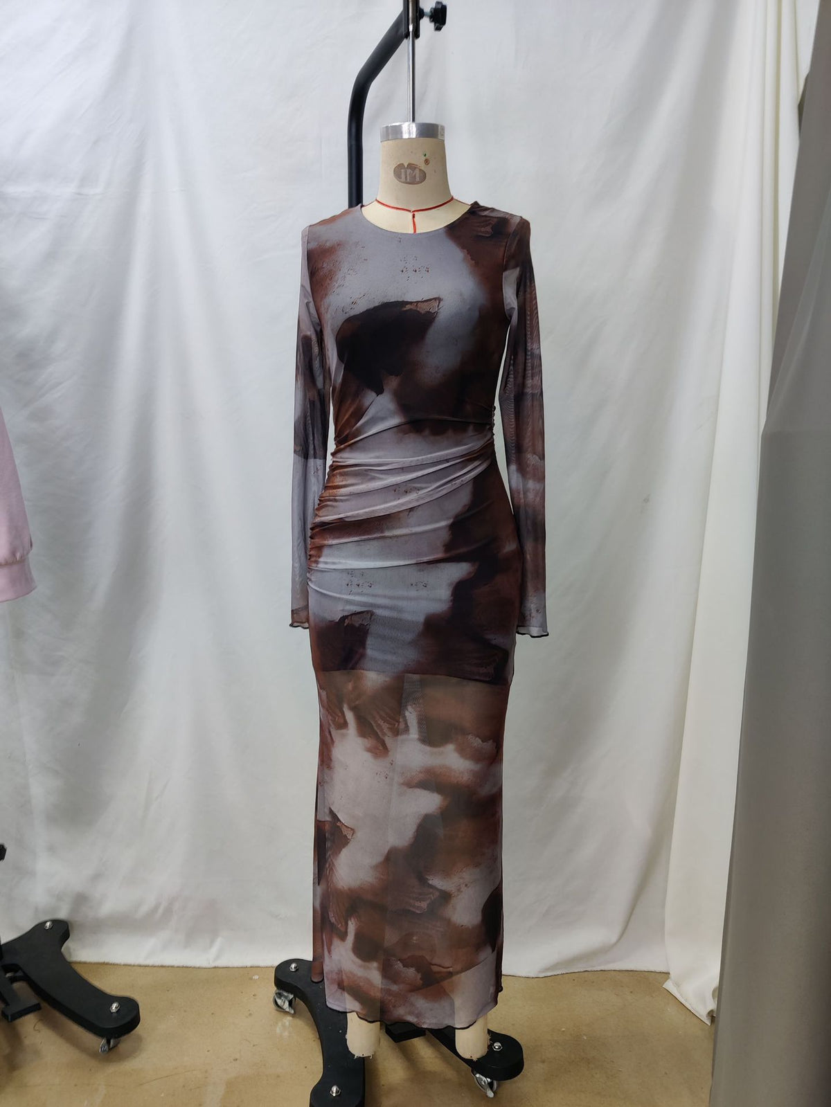 Women’s Abstract Print Ruched Midi Dress