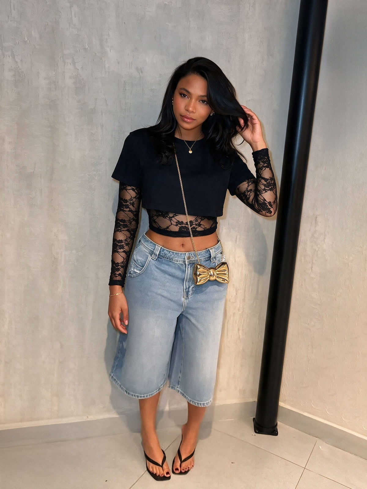 Women’s Lace Panel Short Sleeve Crop Top
