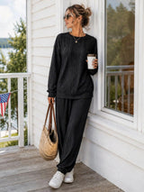 Women’s   Cable-Knit Lounge Set
