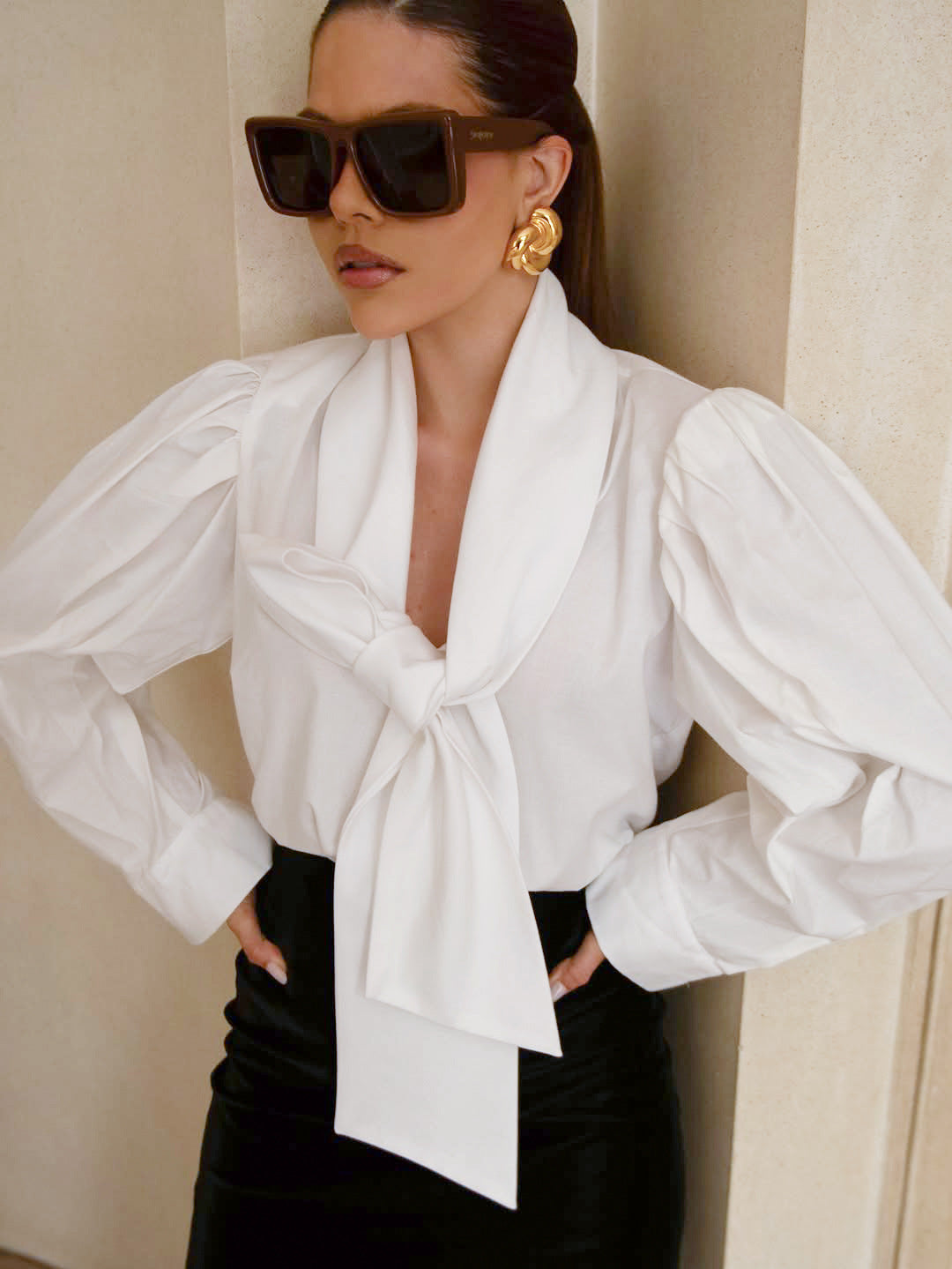 Women’s Tie Front Puff Sleeve Blouse