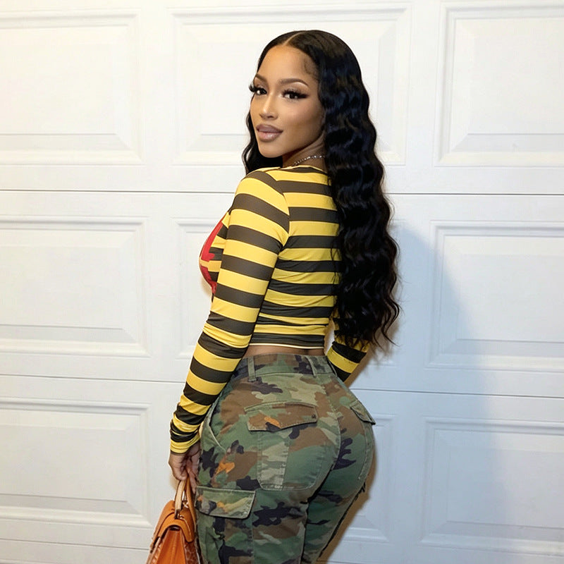Women’s Striped Graphic Print Long Sleeve Fitted Crop Top