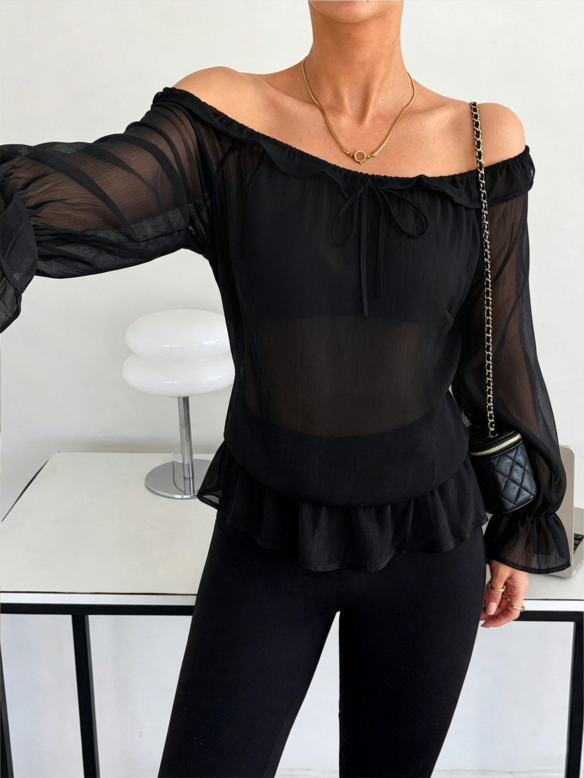 Women’s Off Shoulder Ruffle Long Sleeve Blouse Top