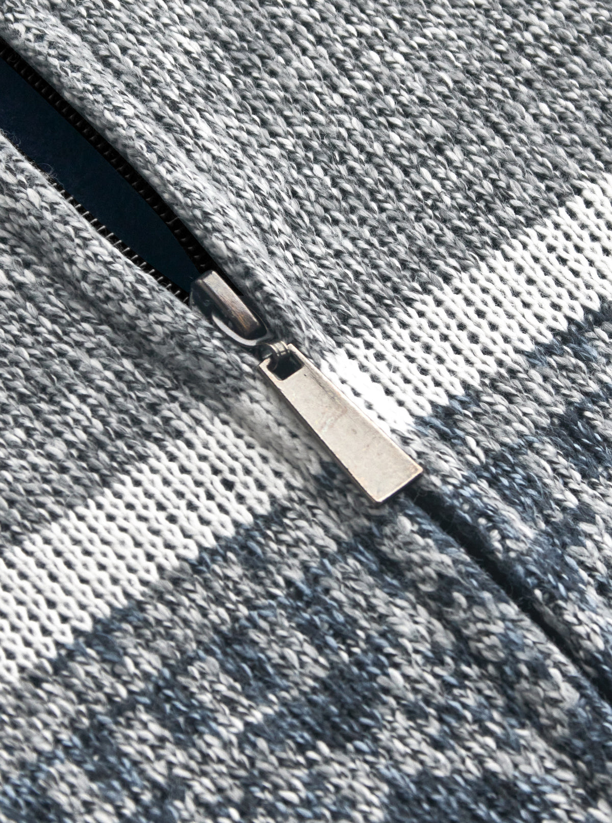 Men's Zip Up Fair Isle Pattern Knit Cardigan