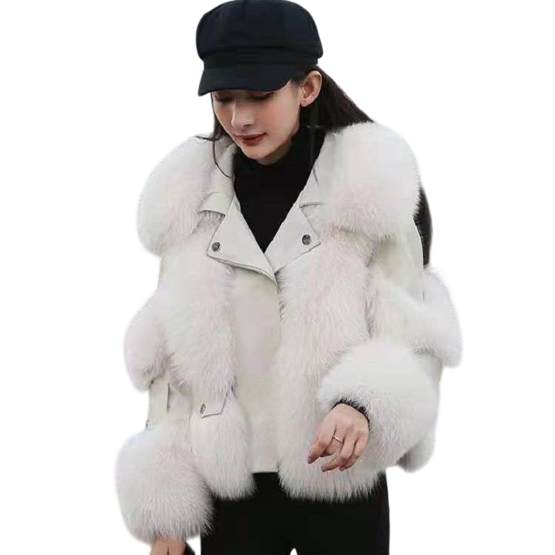 Women's c Jacket with Plush Collar and Statement Sleeves