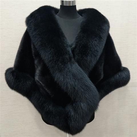 Women's Luxury  Coat with Oversized Collar