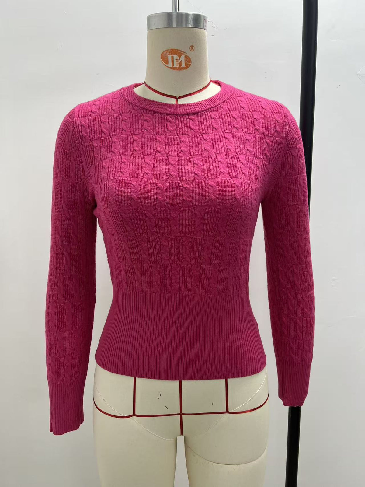 Women's Cable Knit Sweater with Long Sleeves