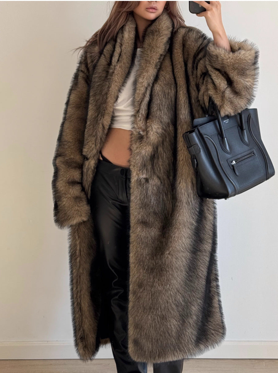 Women's Luxury   Coat with Oversized Collar