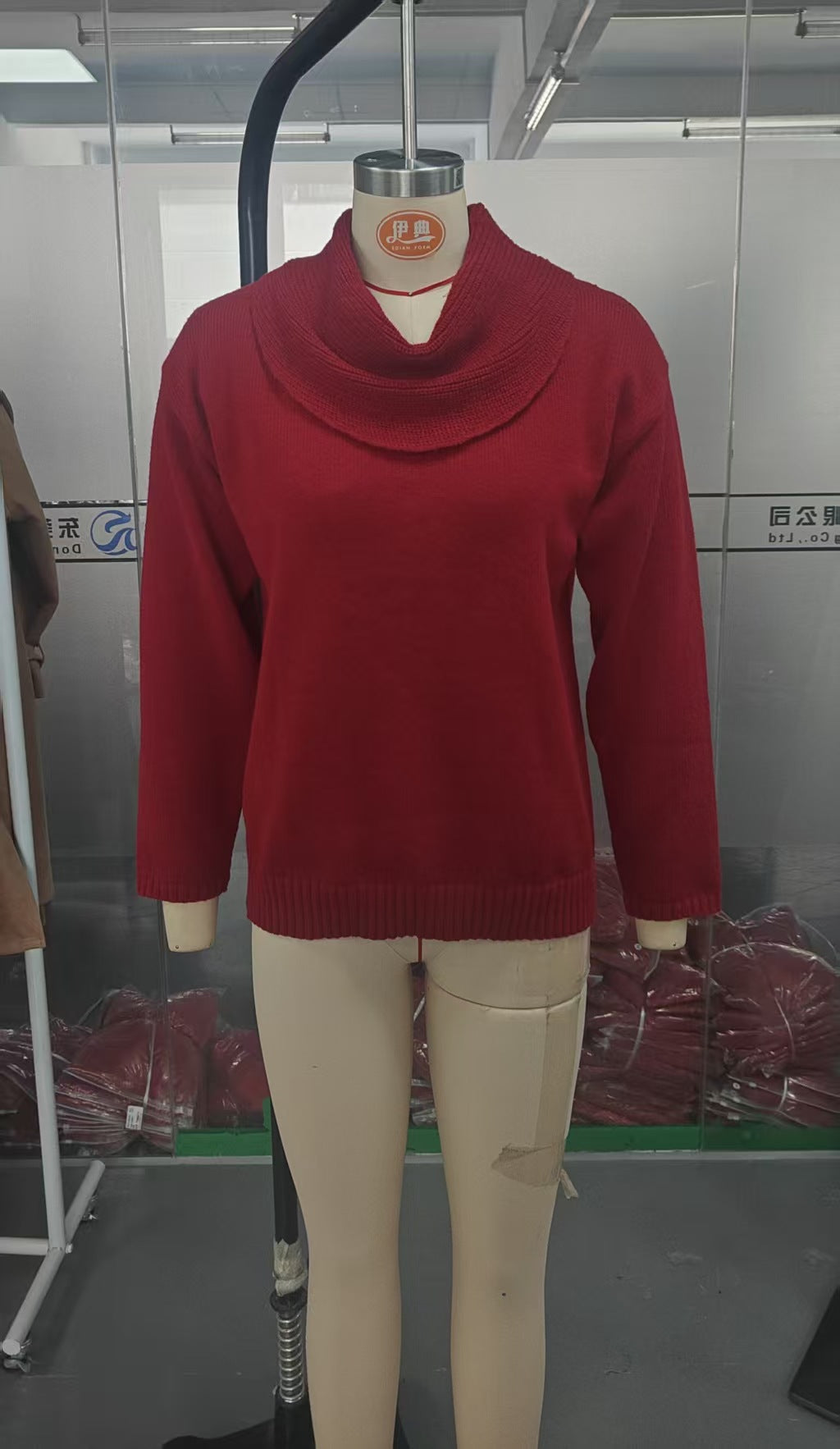 Women's Cowl Neck Long Sleeve Knit Top