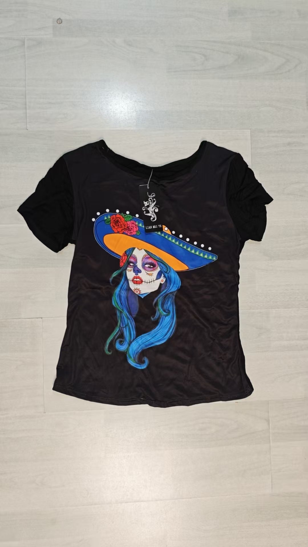 Women's Artistic Graphic Printed T-Shirt