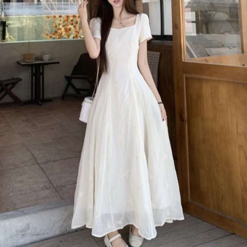 Maxi Dress with Puff Sleeves and Square Neckline - M, white image
