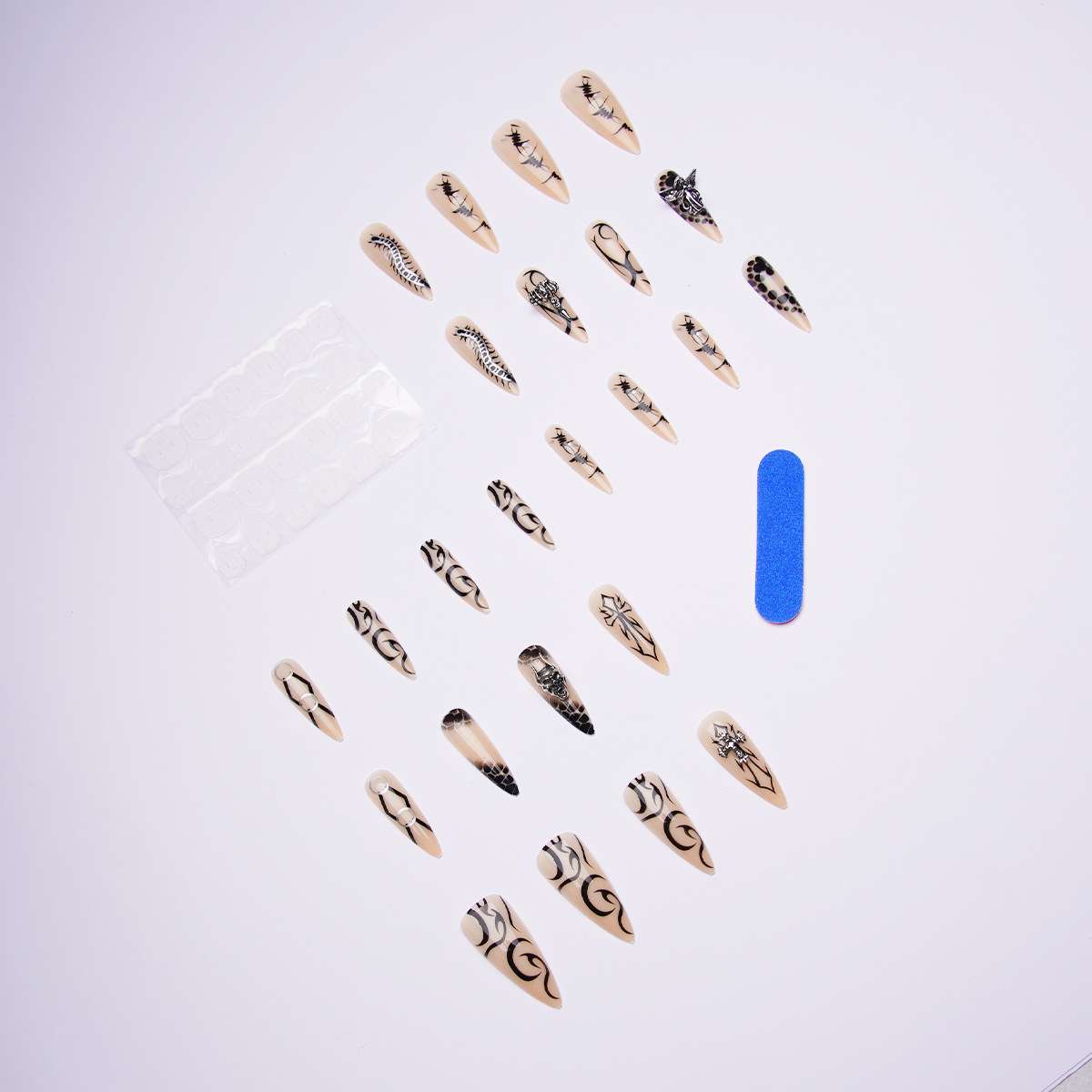 Gothic Horror-Inspired Nail Art image 3