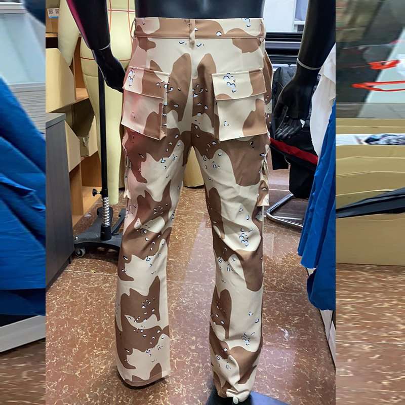 Mens Camouflage Cargo Pants image 3