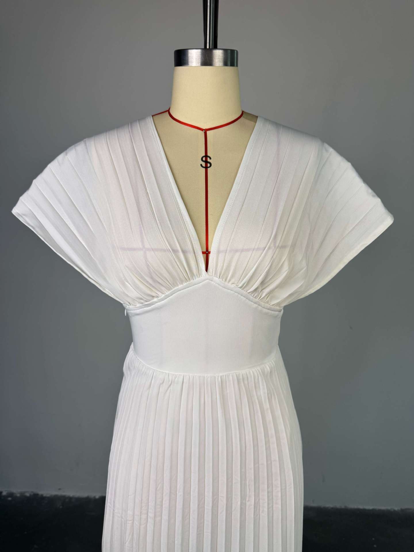 Pleated Maxi Dress with  Back Tie Detail image 3