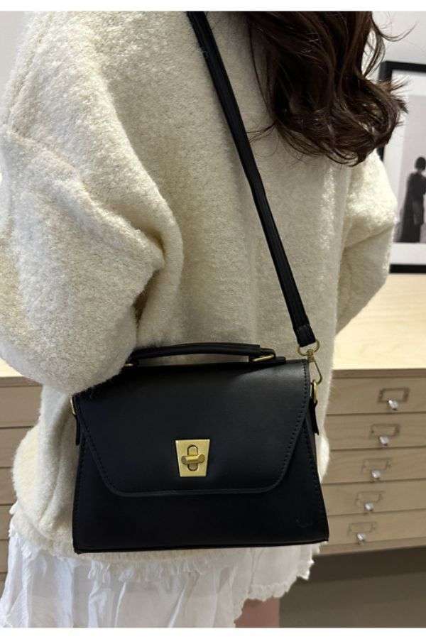 Fashion Twist Lock Square Shoulder Bag image 0