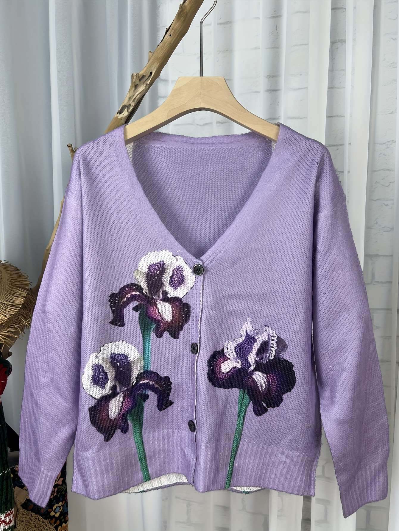 Cardigan with Embroidered  Flowers image 4