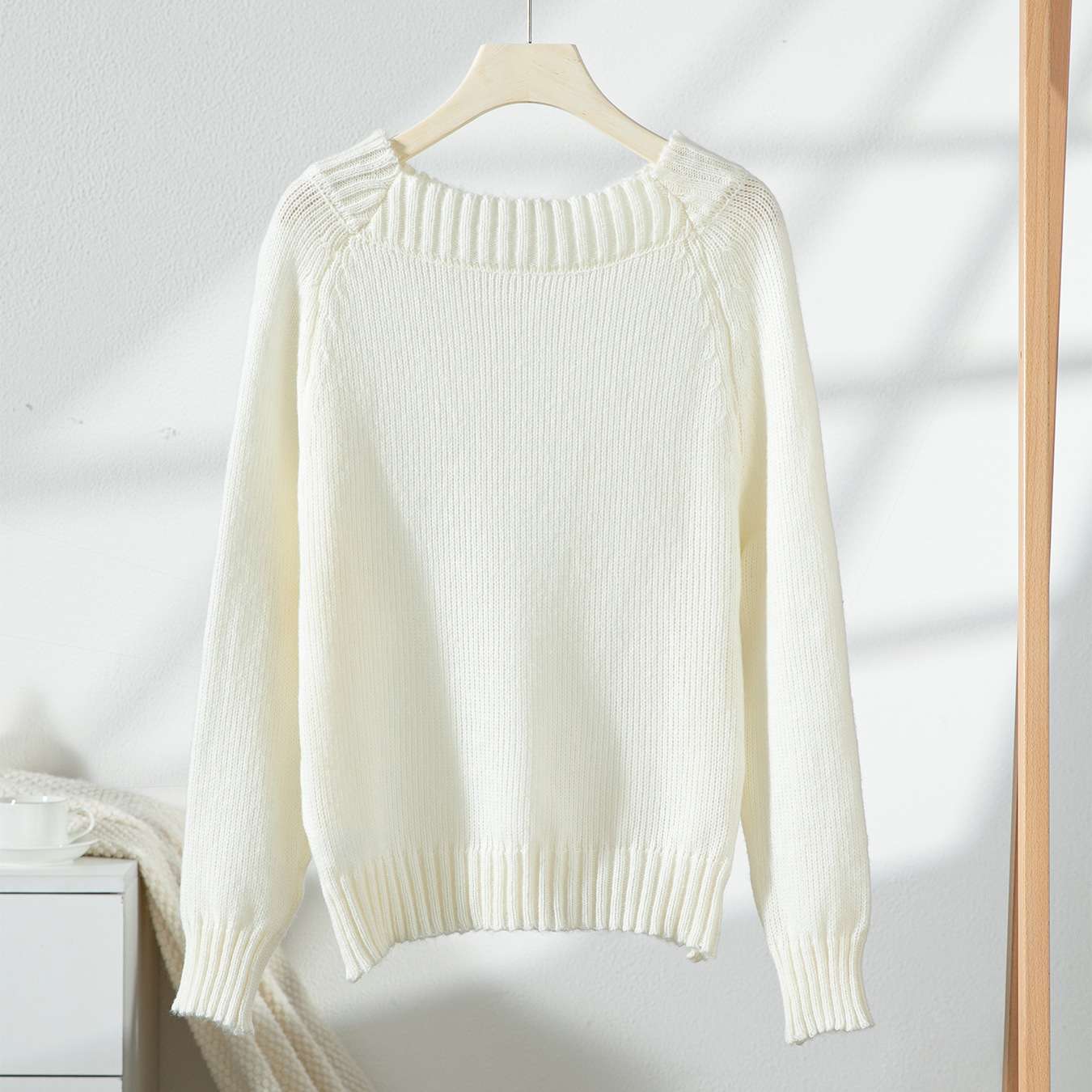 Cozy Knit Sweater with Rounded Neckline image 5