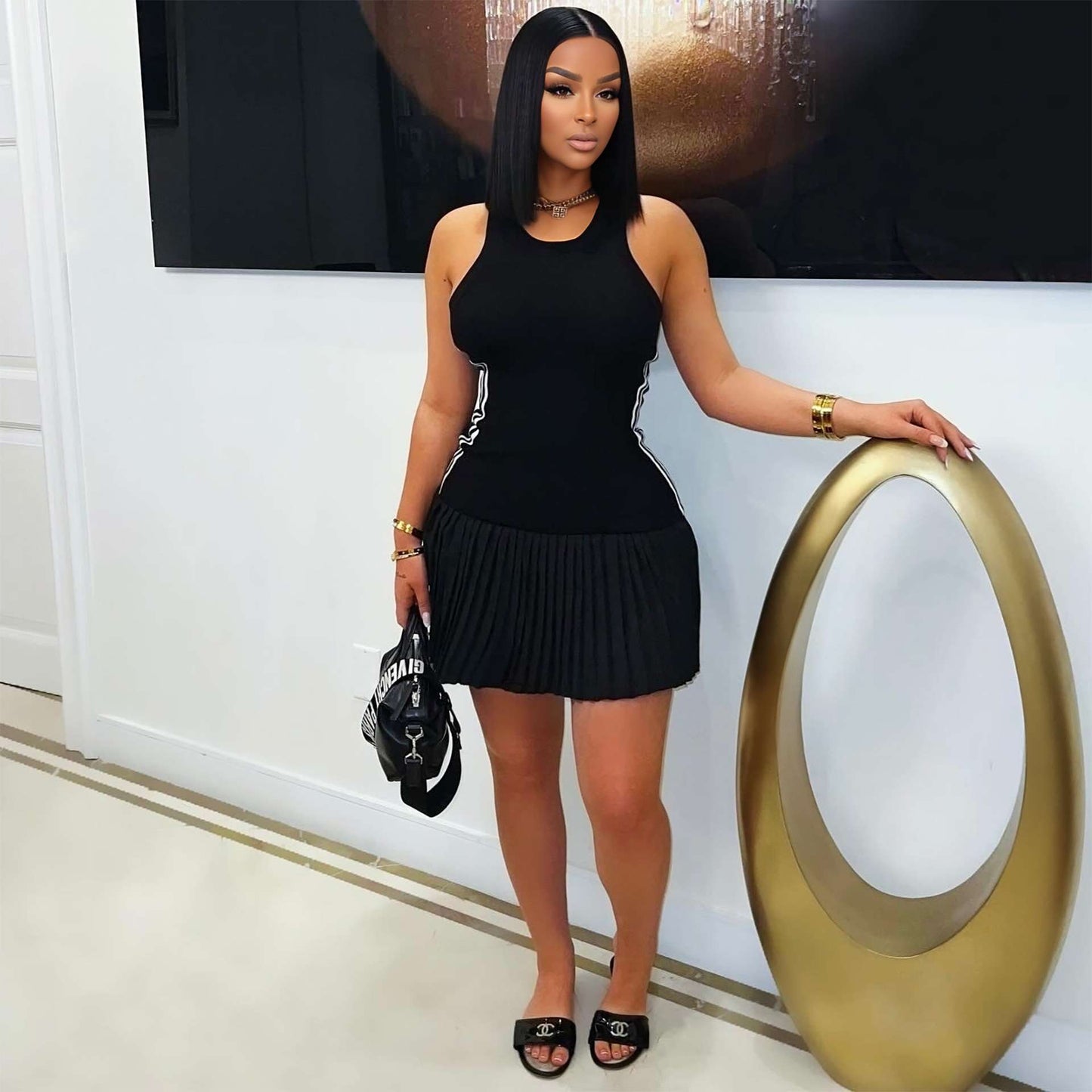 Pleated Hem Bodycon Mini Dress - L, Black image